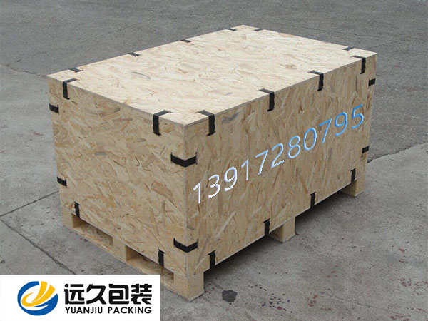 OSB板制作加工的卡扣木箱更防潮、更環(huán)保屋休、更牢固